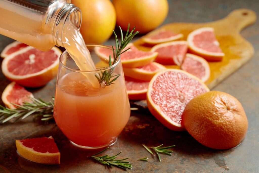 Juices That Contain Vitamin C made with fresh oranges, lemons, and citrus fruits